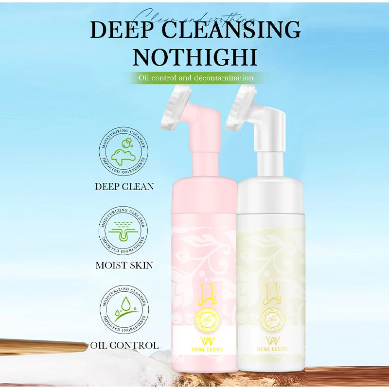 Facial Cleansing Mousse with Brush Head