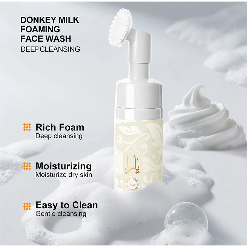 Facial Cleansing Mousse with Brush Head